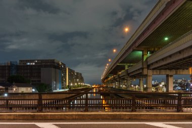 Japonya Tokyo Kavşağı Gece Görünümü