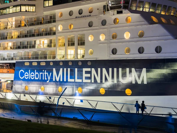 Lüks yolcu gemisi, Yokohama Japonya Peyzajı