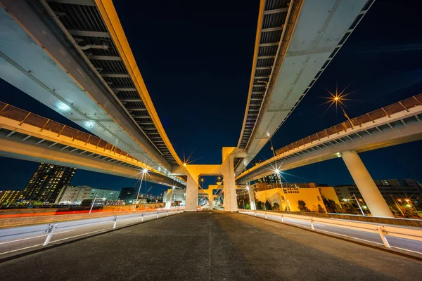 Japonya Tokyo Kavşağı Gece Görünümü