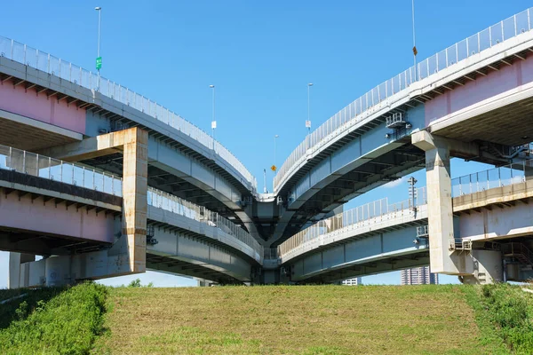 Japonya 'da kavşak, Tokyo Peyzaj
