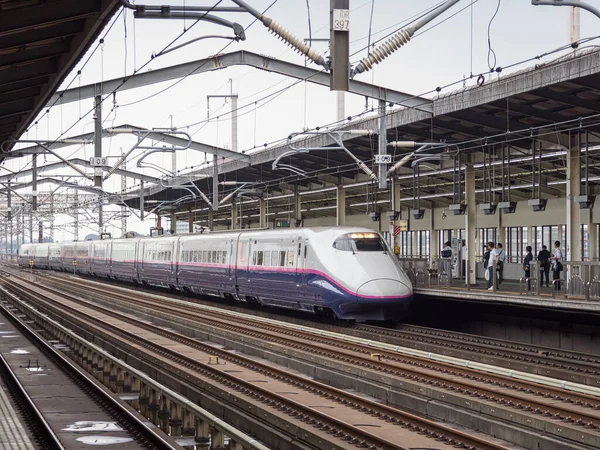 日本新幹線特急列車 — ストック写真