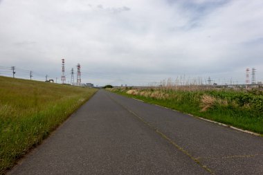 Tokyo Arakawa nehir yatağı manzarası