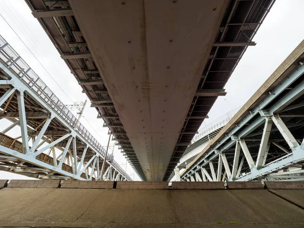 Tokyo Arakawa nehir yatağı manzarası