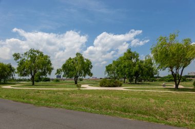 Tokyo Arakawa nehir yatağı manzarası