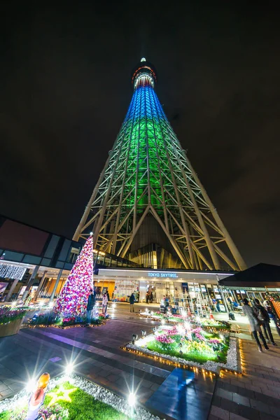 Japonya 'da Tokyo solamachi aydınlatması