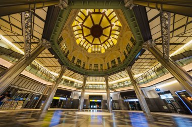 Tokyo İstasyonu, Japonya Manzarası