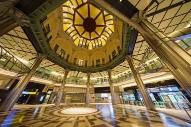 Tokyo İstasyonu, Japonya Manzarası