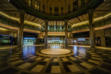 Tokyo İstasyonu, Japonya Manzarası