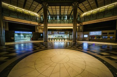 Tokyo İstasyonu, Japonya Manzarası