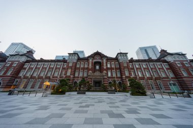 Tokyo İstasyonu, Japonya Manzarası