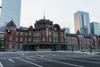 Tokyo İstasyonu, Japonya Manzarası