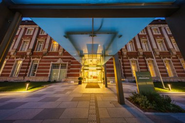 Tokyo İstasyonu, Japonya Manzarası