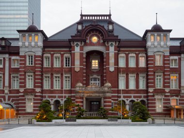 Tokyo İstasyonu, Japonya Manzarası