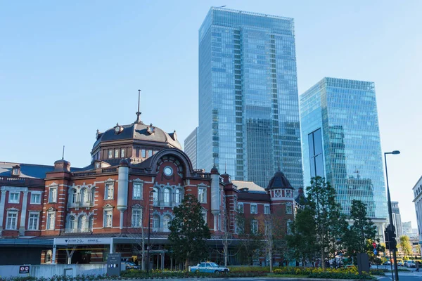 Tokyo İstasyonu, Japonya Manzarası