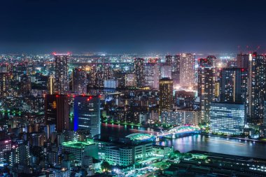 Japonya'da gözlem odası gece görünümü