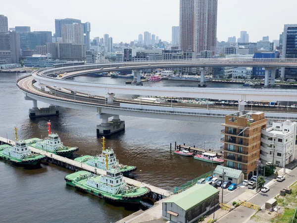 Tokyo Gökkuşağı Köprüsü Manzarası