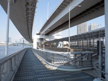 Tokyo Gökkuşağı Köprüsü Manzarası