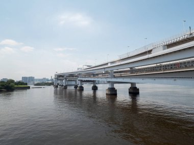 Tokyo Gökkuşağı Köprüsü Manzarası