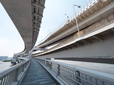 Tokyo Gökkuşağı Köprüsü Manzarası