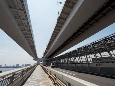 Tokyo Gökkuşağı Köprüsü Manzarası