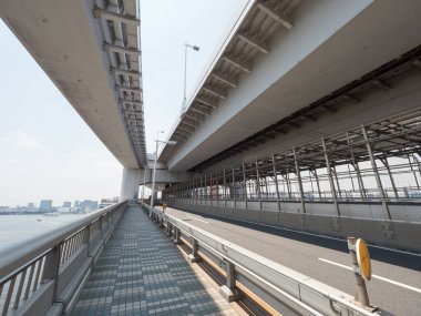 Tokyo Gökkuşağı Köprüsü Manzarası