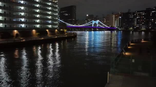 Most v Tokiu noční pohled