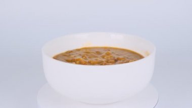 Köri, yemek videosu.