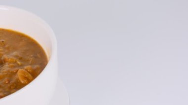 Köri, yemek videosu.