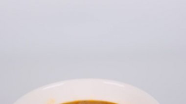 Köri, yemek videosu.