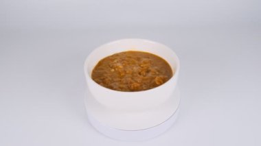 Köri, yemek videosu.