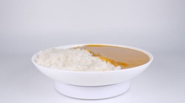 Köri, yemek videosu.