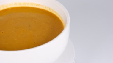 Köri, yemek videosu.