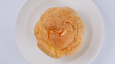 Kremalı pasta, video klibi.