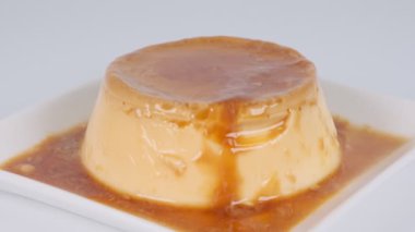 Puding, kısa video klibi