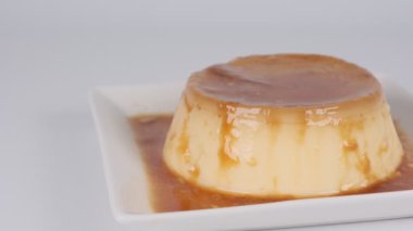 Puding, kısa video klibi