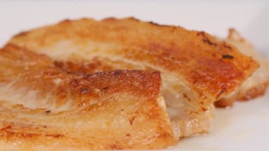 Izgara domuz kaburgası, video klibi.