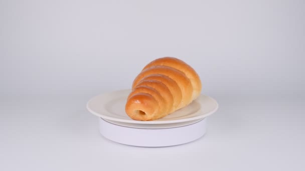 Japanisches Brot Schokokornett — Stockvideo