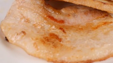 Izgara domuz kaburgası, video klibi.