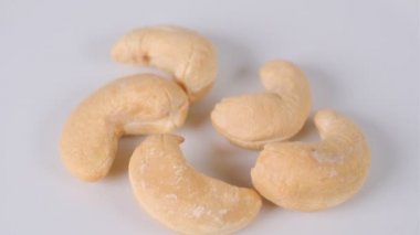 Kaju fıstığı, kısa video klibi