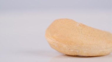 Kaju fıstığı, kısa video klibi