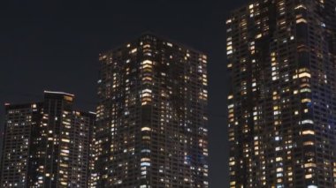 Tokyo Lisesi Apartman Koyu Bölgesi Gece Kulesi Konağı