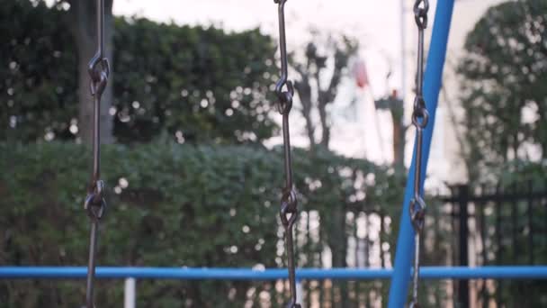Tokio Blanco Equipo Parque Infantil Clip Vídeo — Vídeo de stock