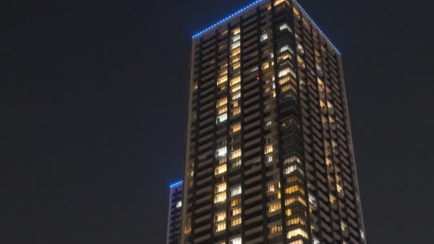 Tokyo High Rise Apartment Bay Area Night View Tower Mansion — Stock Video