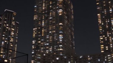 Tokyo Lisesi Apartman Koyu Bölgesi Gece Kulesi Konağı