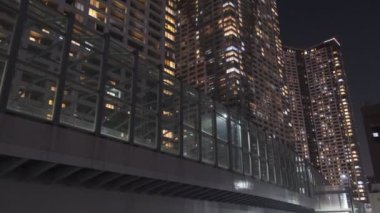 Tokyo Lisesi Apartman Koyu Bölgesi Gece Kulesi Konağı