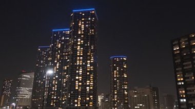 Tokyo Lisesi Apartman Koyu Bölgesi Gece Kulesi Konağı