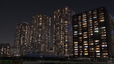 Tokyo Lisesi Apartman Koyu Bölgesi Gece Kulesi Konağı