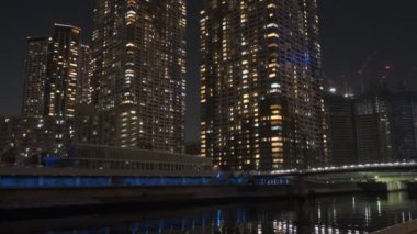 Tokyo Lisesi Apartman Koyu Bölgesi Gece Kulesi Konağı