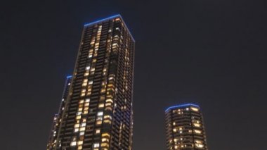Tokyo Lisesi Apartman Koyu Bölgesi Gece Kulesi Konağı