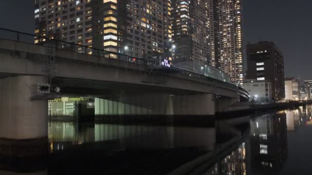 Tokyo High Rise Apartment Bay Area Night View Tower Mansion — Stock Video